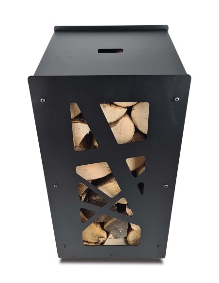 Stockez les bûchettes de bois dans un panier à bûches design