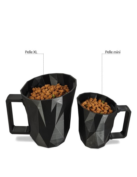 comparaison pelle à croquette grande et petite capacité